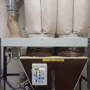 B30 under a dust extractor